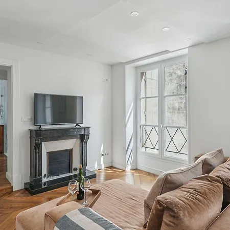 Boulevard Saint-germain & Orsay Museum - 1br - Vacation Apartmán