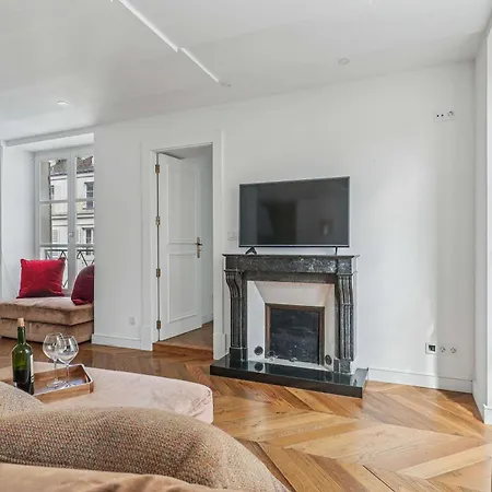 Boulevard Saint-germain & Orsay Museum - 1br - Vacation